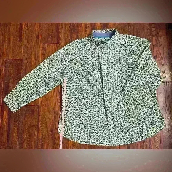 TALBOTS Ditsy Floral Mushroom Button Down Shirt in Blue/Green/Yellow - Picture 4 of 9